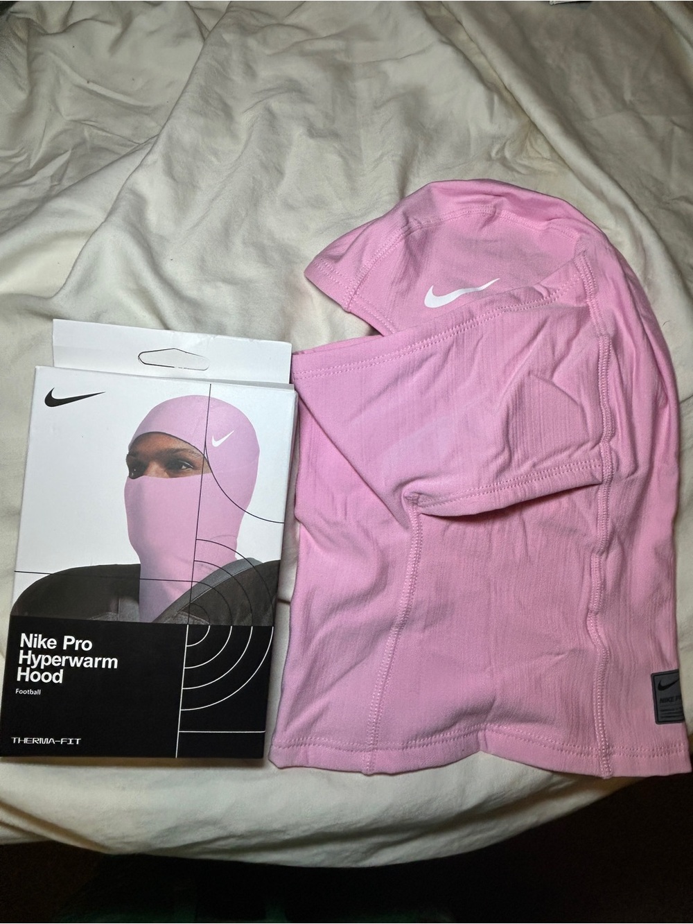 Nike Pro Hyperwarm Hood Balaclava in Light Pink